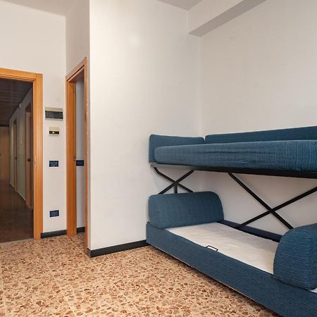 Residenza Adelaide Aparthotel Finale Ligure Exteriör bild