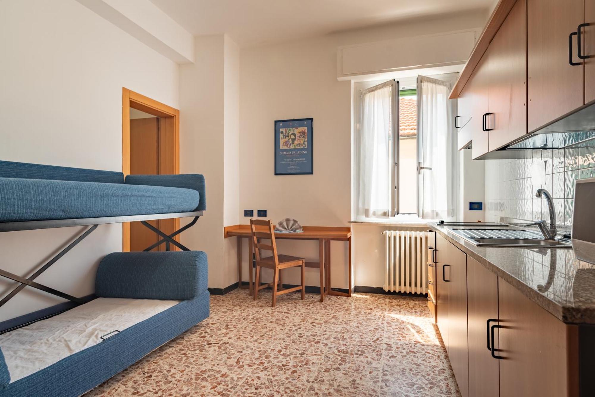 Residenza Adelaide Aparthotel Finale Ligure Exteriör bild