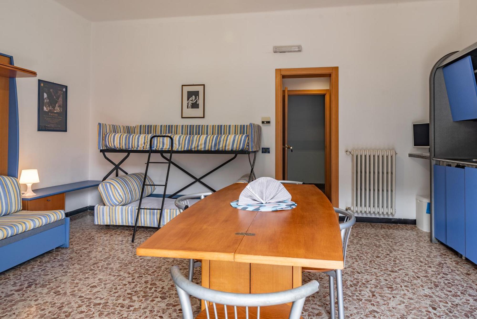 Residenza Adelaide Aparthotel Finale Ligure Exteriör bild